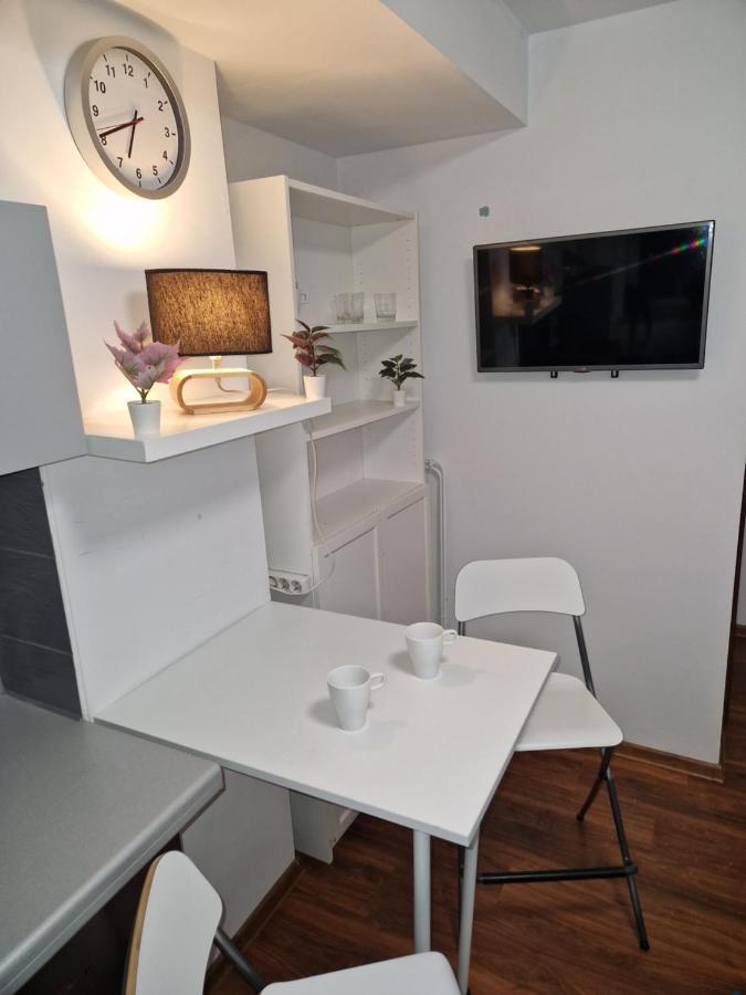 Trzech Krzyzy Apartments Konopnickiej 3 Varşovia Cameră foto